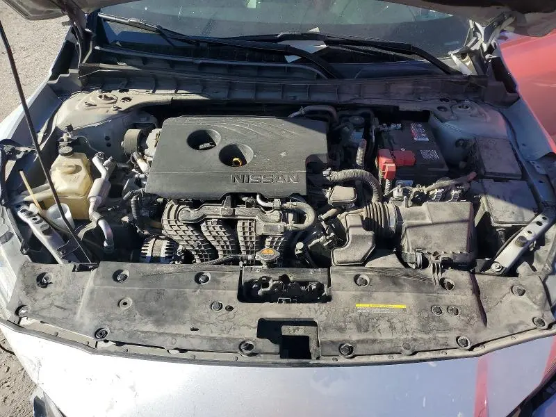2019 NISSAN ALTIMA SR  