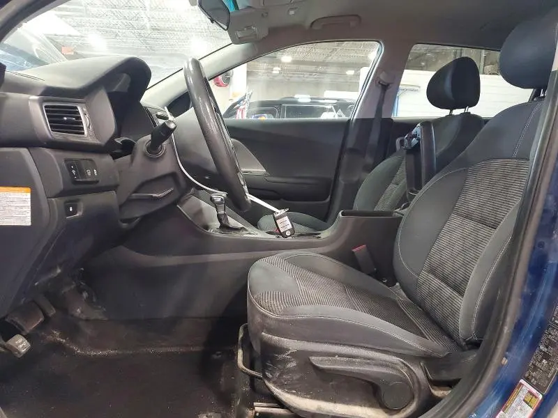 2019 KIA NIRO LX  