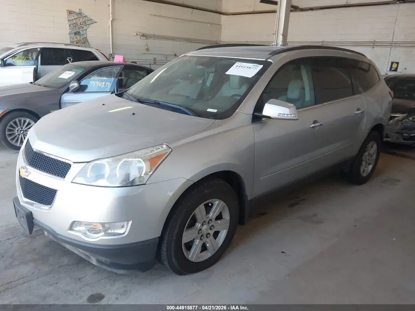 2011 CHEVROLET TRAVERSE 2LT