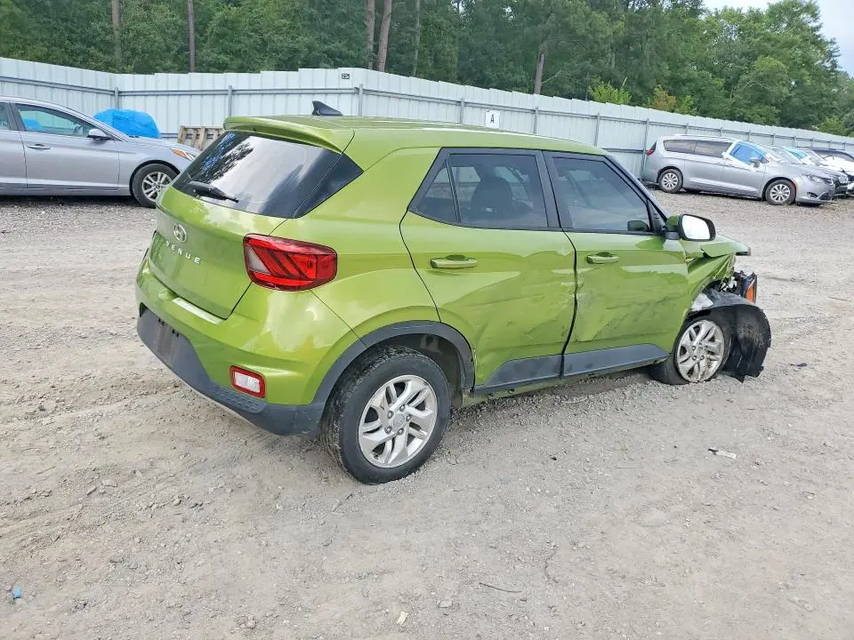 2021 HYUNDAI VENUE SE  