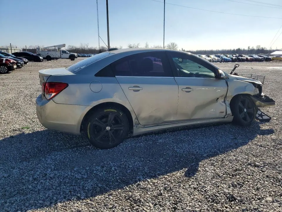 2015 CHEVROLET CRUZE LT  