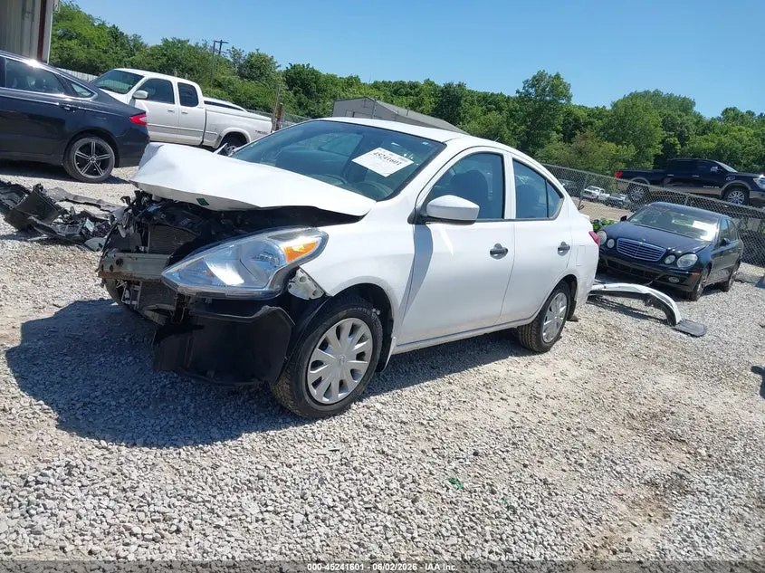 2017 NISSAN VERSA 1.6 S+
