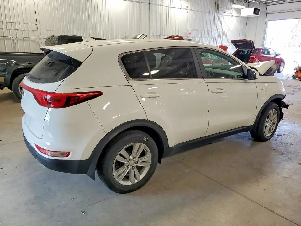 2017 KIA SPORTAGE LX  