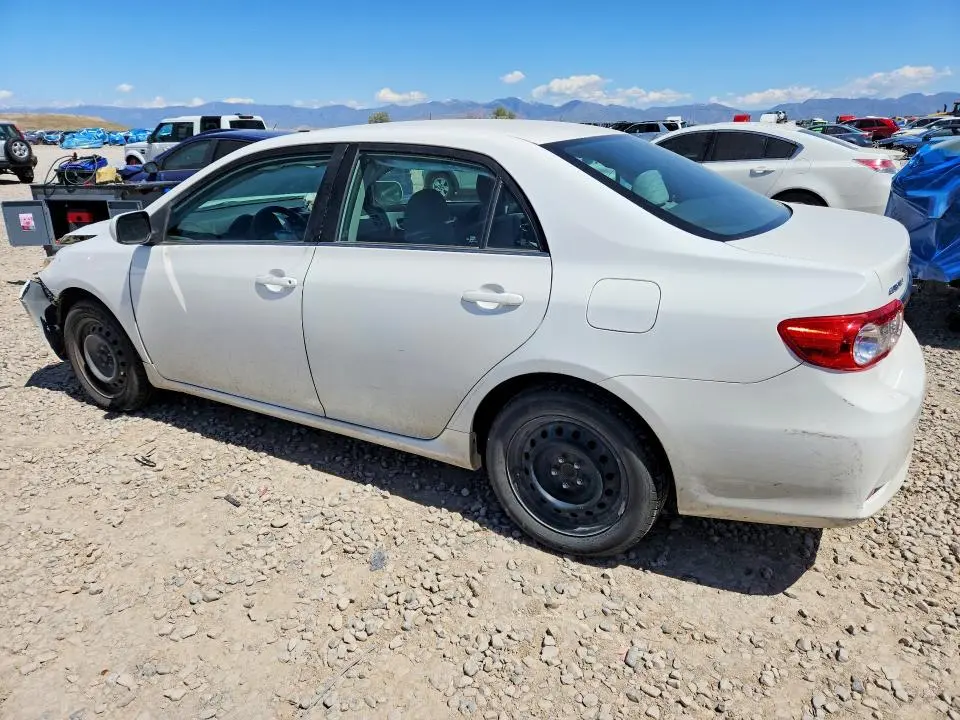 2013 TOYOTA COROLLA LE  