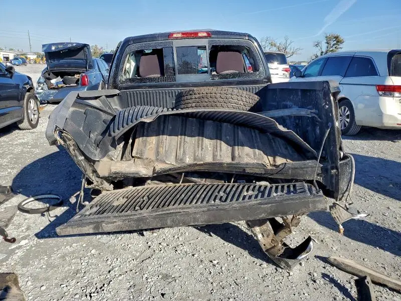 2017 NISSAN FRONTIER S  