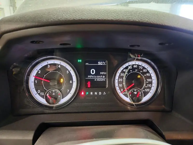 2021 RAM 1500 CLASSIC SLT  