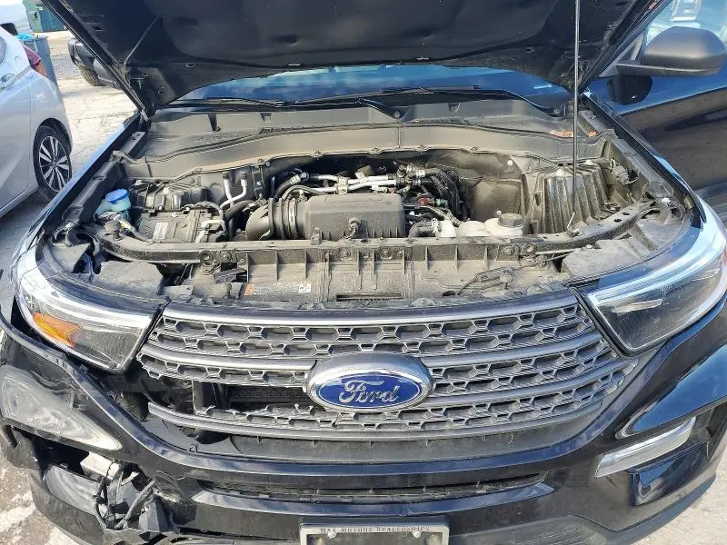 2021 FORD EXPLORER XLT  