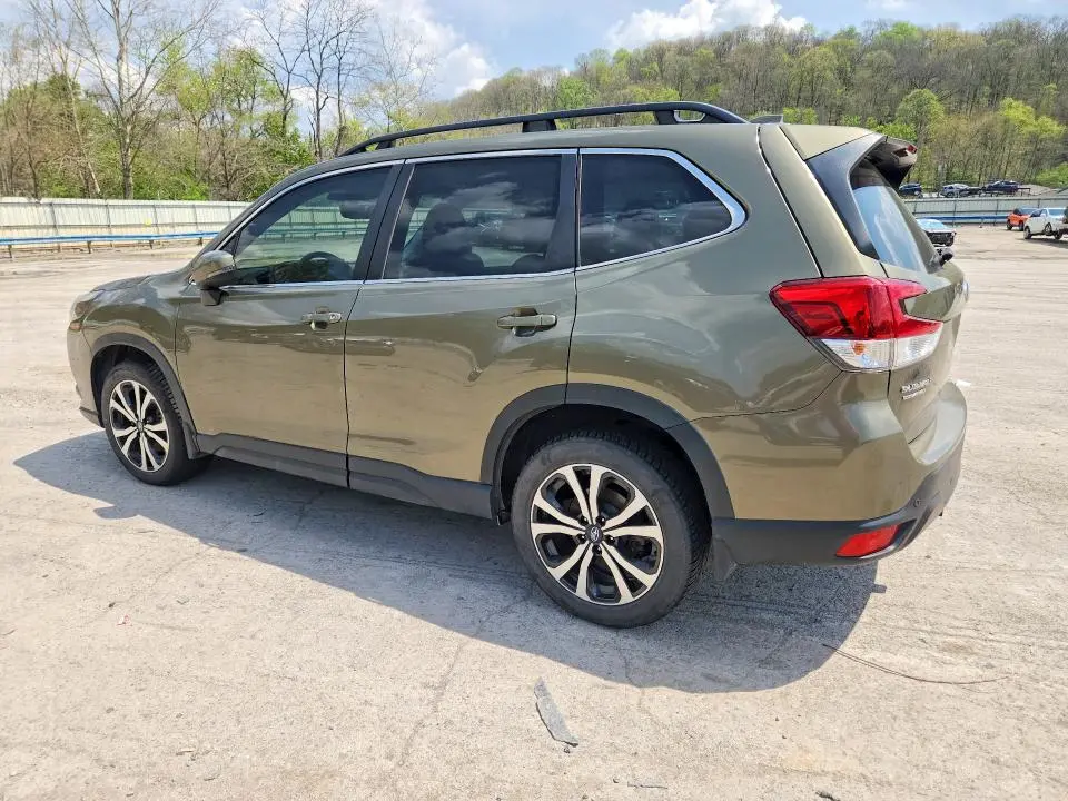 2022 SUBARU FORESTER LIMITED  