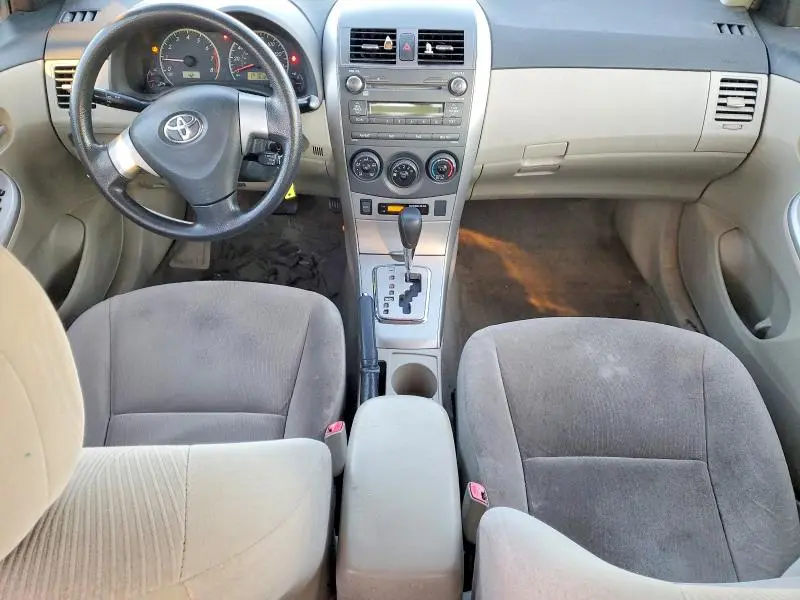 2011 TOYOTA COROLLA LE  