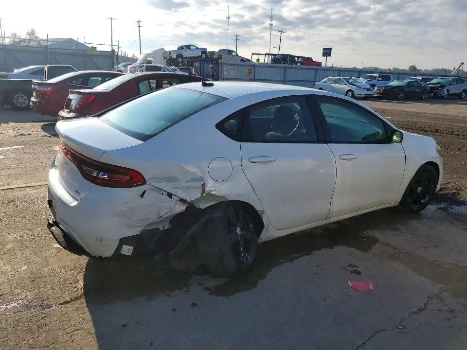 2016 DODGE DART SXT  