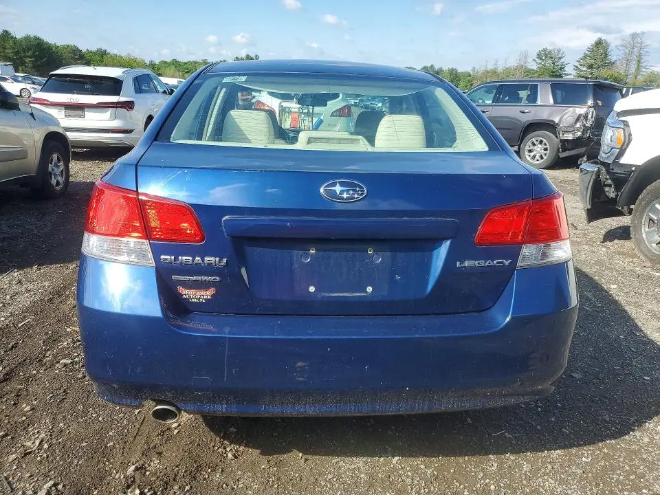 2010 SUBARU LEGACY 2.5I PREMIUM  