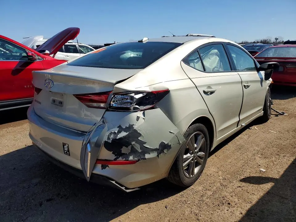 2017 HYUNDAI ELANTRA SE  