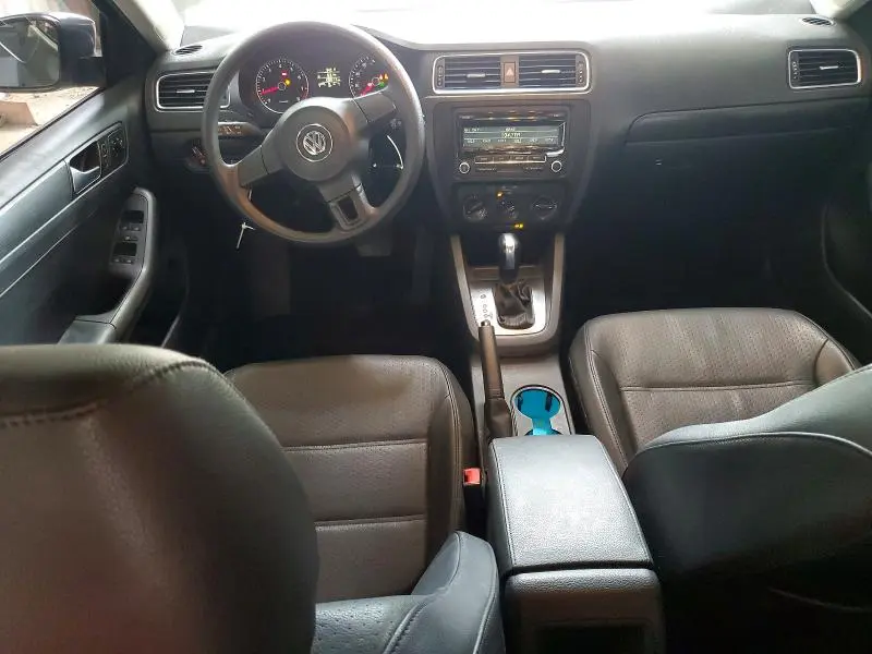 2014 VOLKSWAGEN JETTA SE  