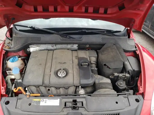 2012 VOLKSWAGEN BEETLE
