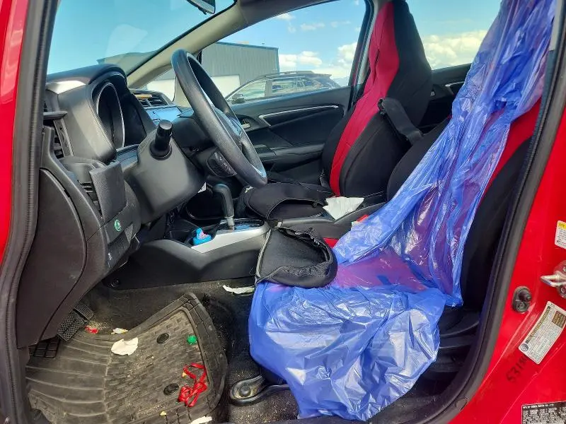 2016 HONDA FIT LX  