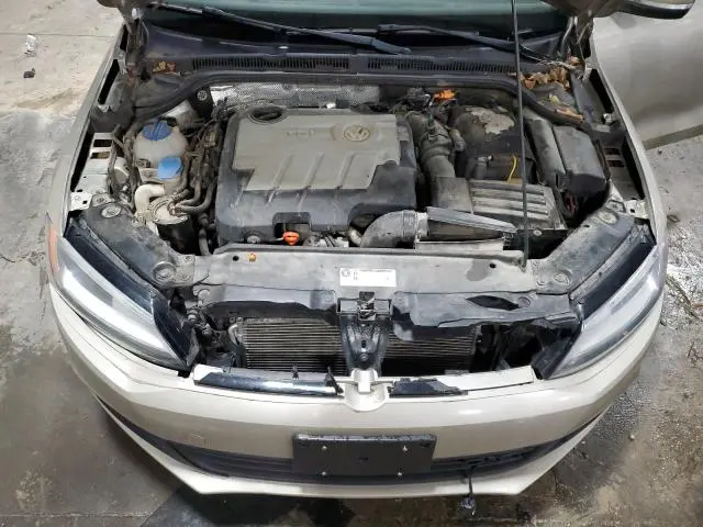 2012 VOLKSWAGEN JETTA TDI  