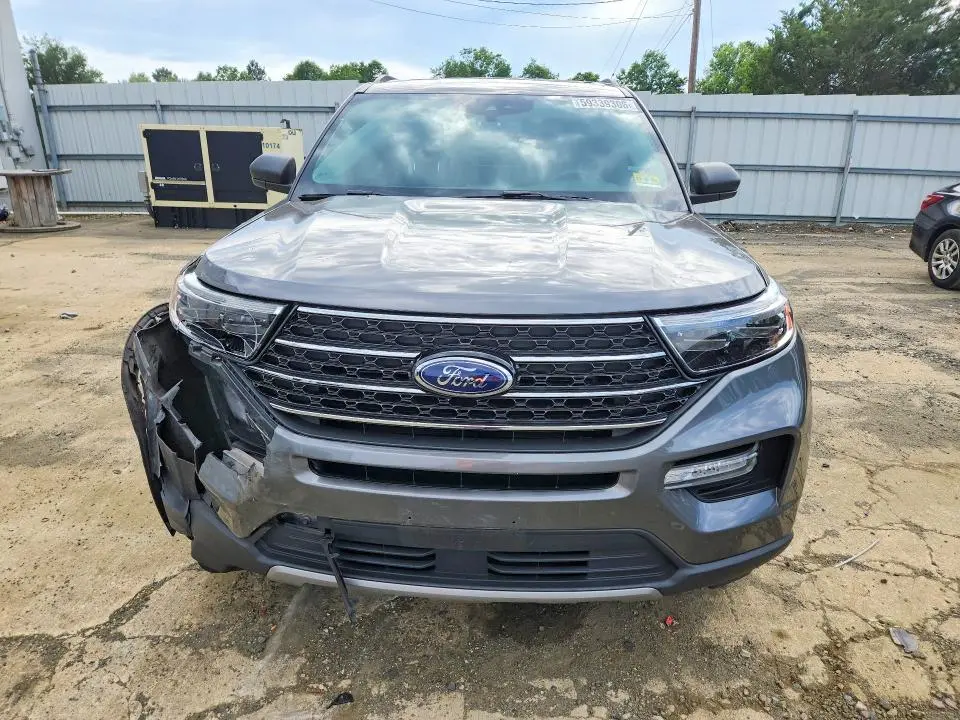2021 FORD EXPLORER XLT  