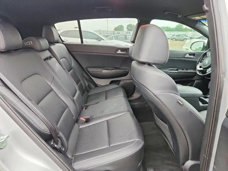 2020 KIA SPORTAGE S  