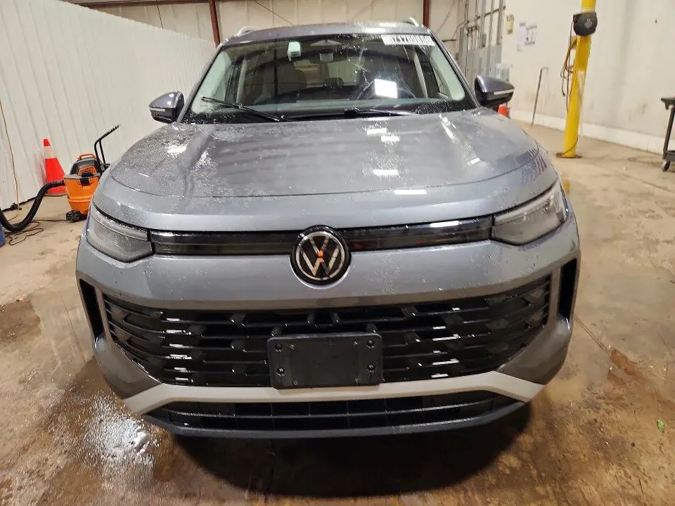 2026 VOLKSWAGEN TIGUAN SE  