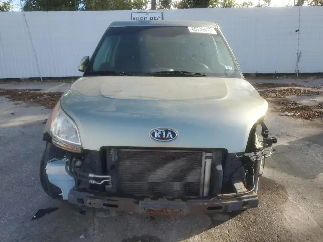 2011 KIA SOUL +  