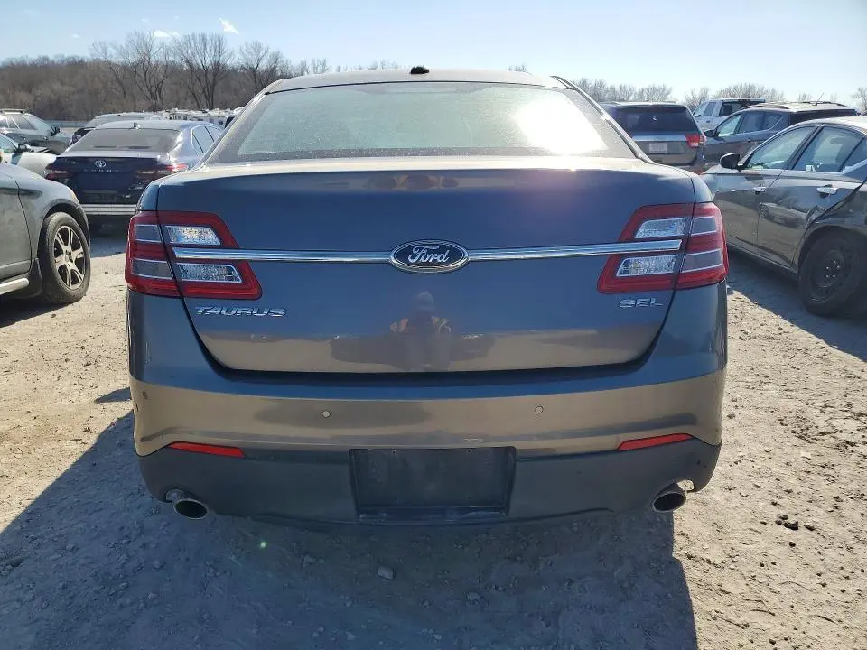 2013 FORD TAURUS SEL  