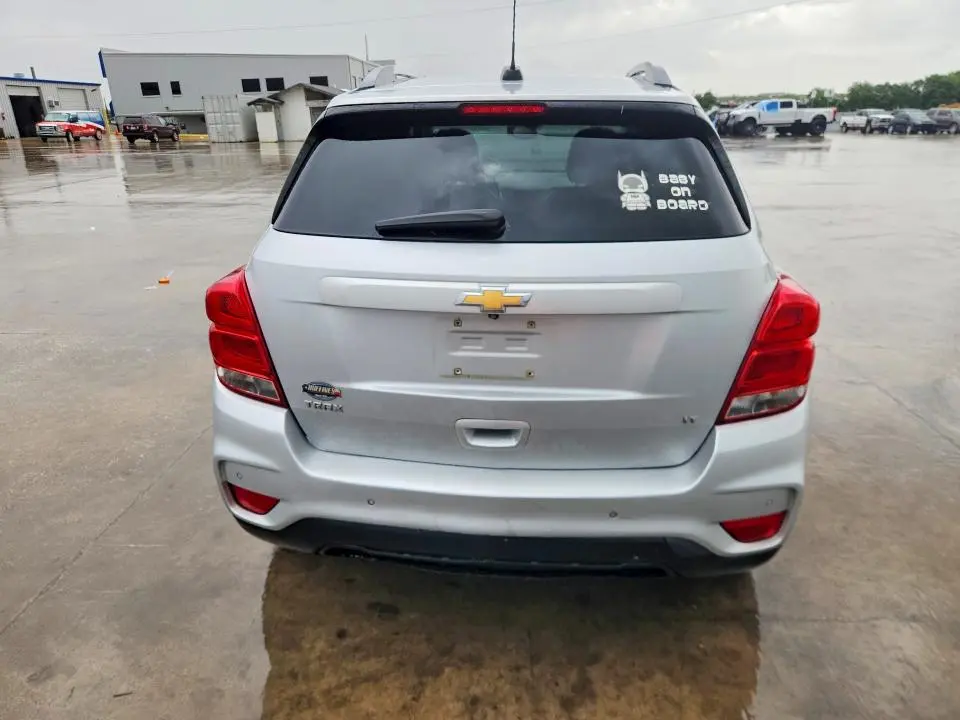 2017 CHEVROLET TRAX 1LT  