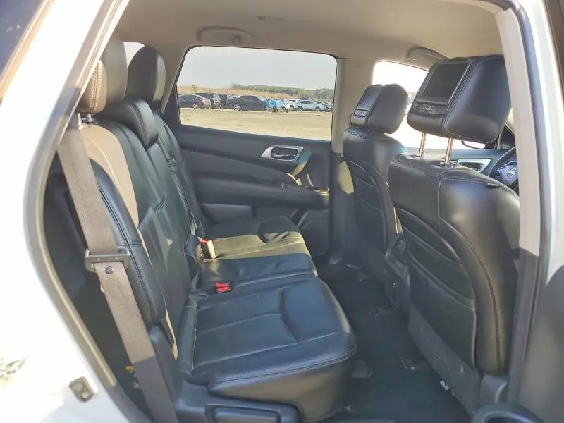 2013 NISSAN PATHFINDER S  