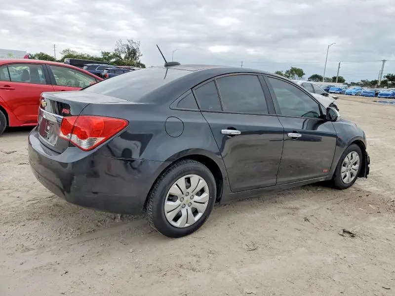 2015 CHEVROLET CRUZE LS  
