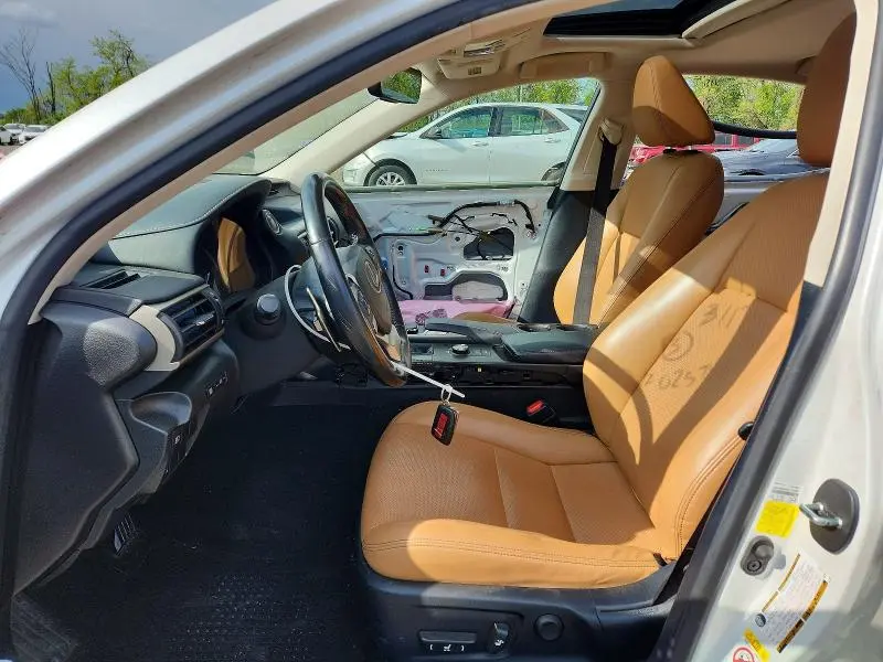 2017 LEXUS IS   