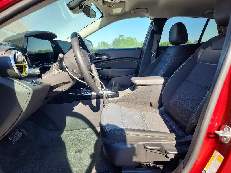 2025 CHEVROLET TRAX 1LT  