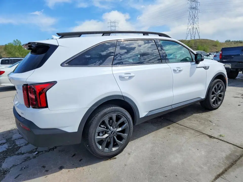 2023 KIA SORENTO EX  