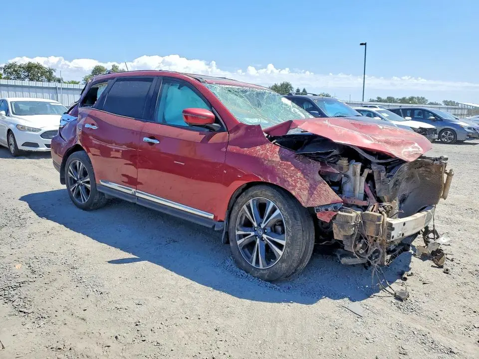 2017 NISSAN PATHFINDER PLATINUM  