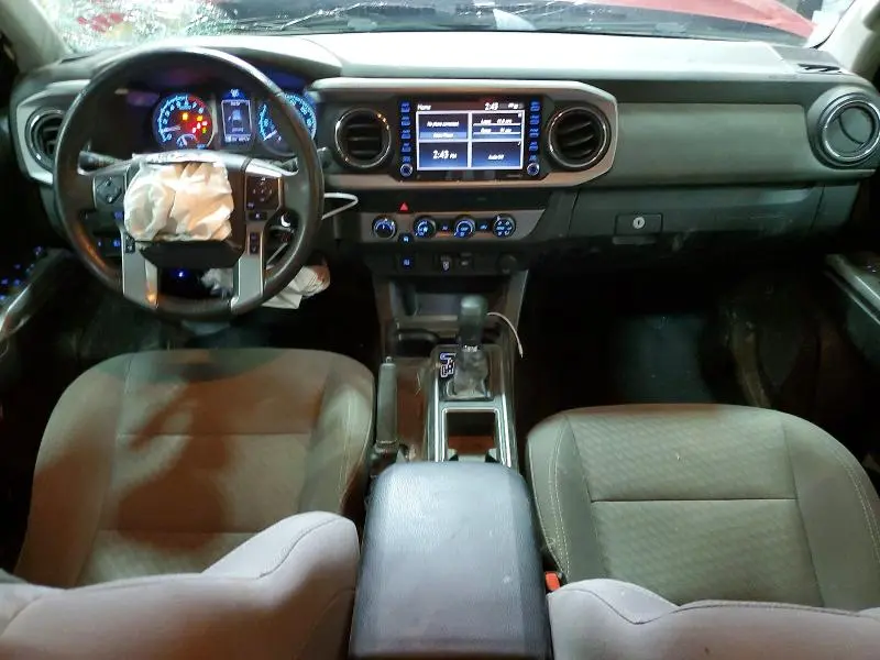 2020 TOYOTA TACOMA SR5 V6  