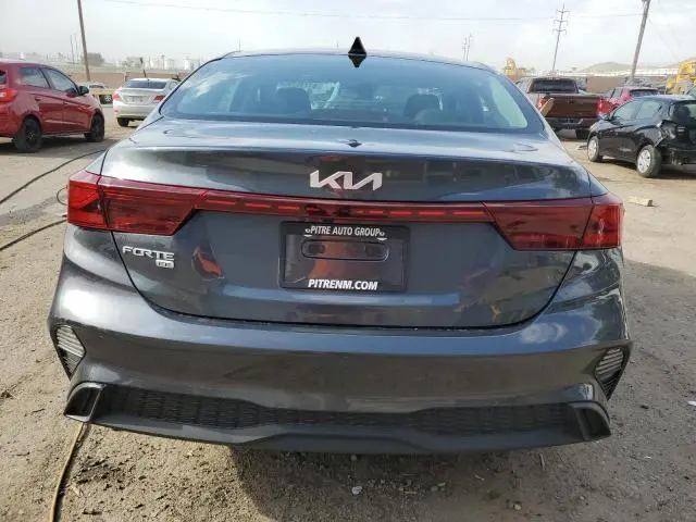 2024 KIA FORTE LX  