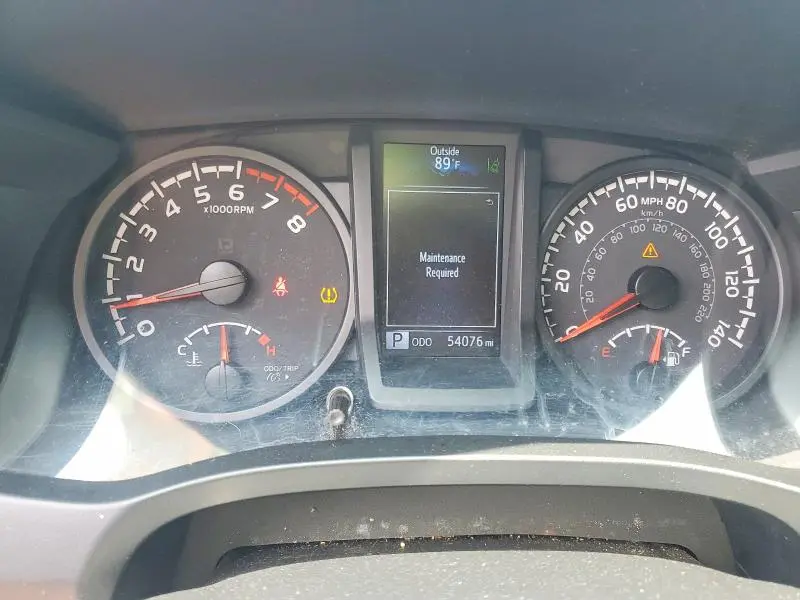 2022 TOYOTA TACOMA SR V6  