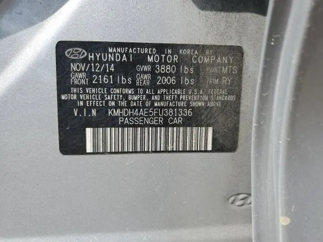 2015 HYUNDAI ELANTRA SE  