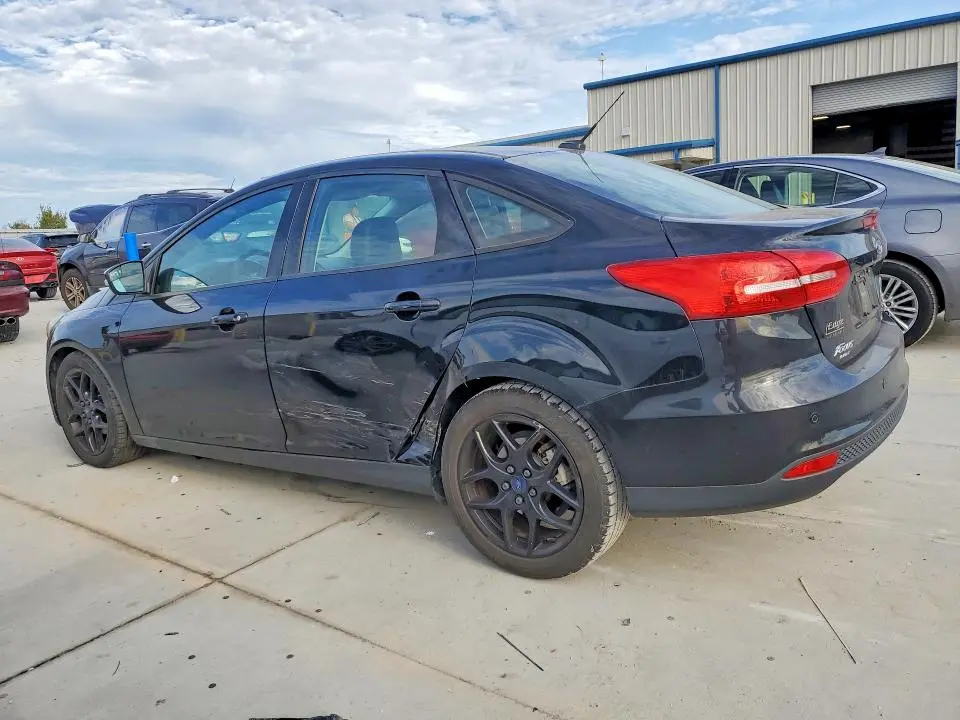 2016 FORD FOCUS SE  