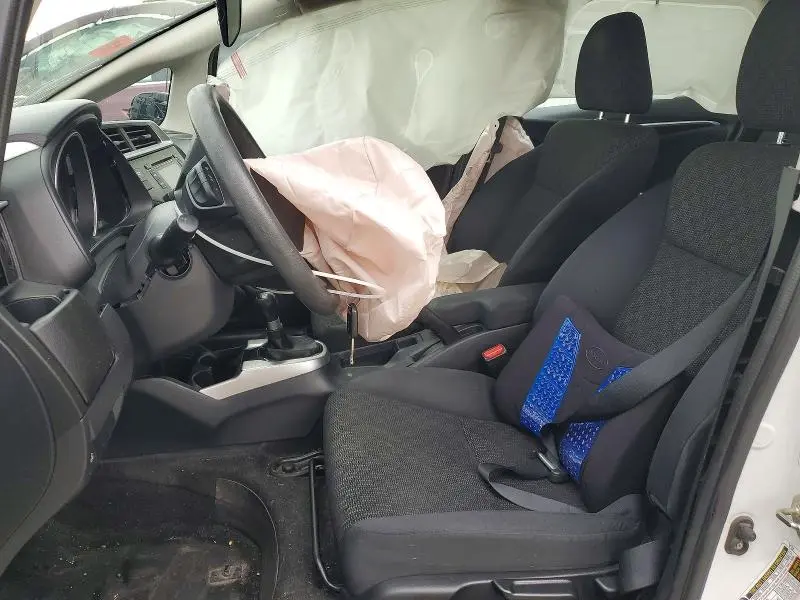 2015 HONDA FIT LX  