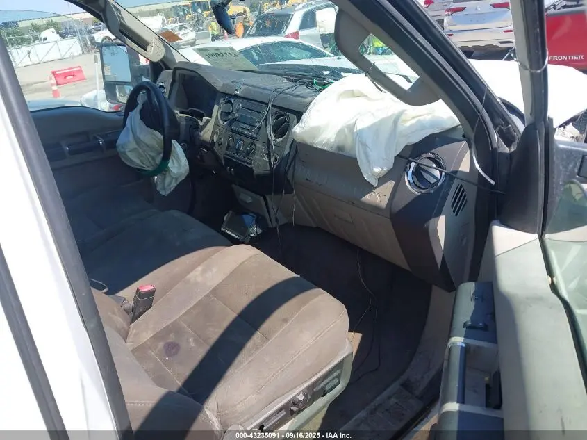 2010 FORD F-250 LARIAT/XL/XLT