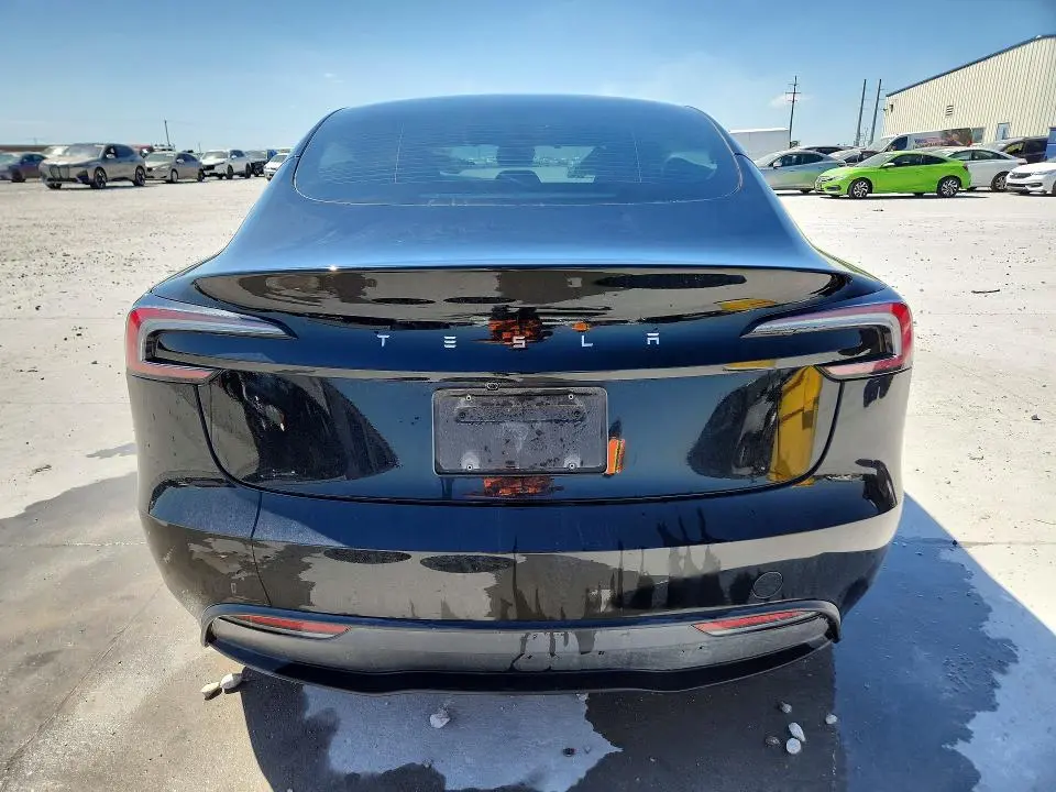 2025 TESLA MODEL 3   