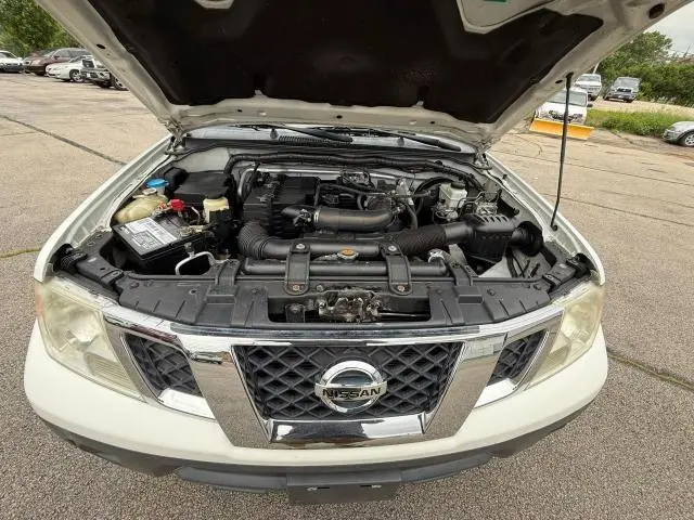 2016 NISSAN FRONTIER S  