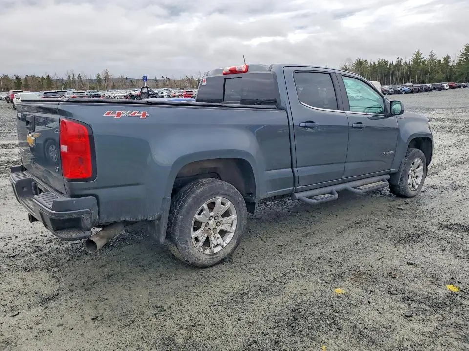 2017 CHEVROLET COLORADO LT  