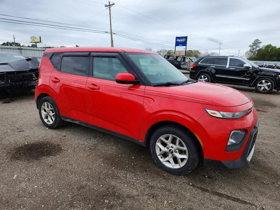 2020 KIA SOUL S  