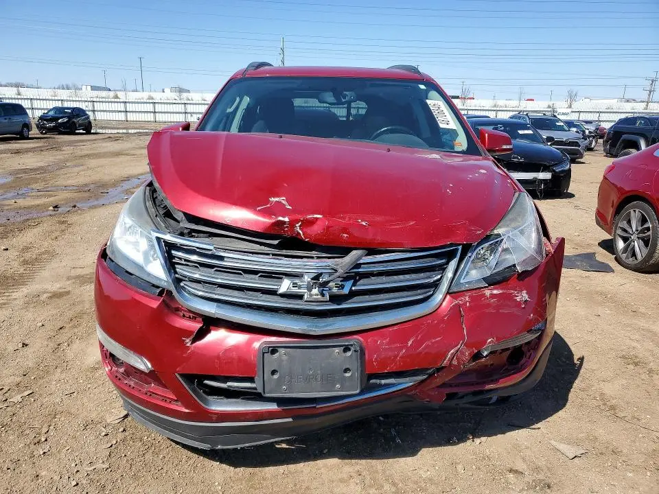 2013 CHEVROLET TRAVERSE LT  