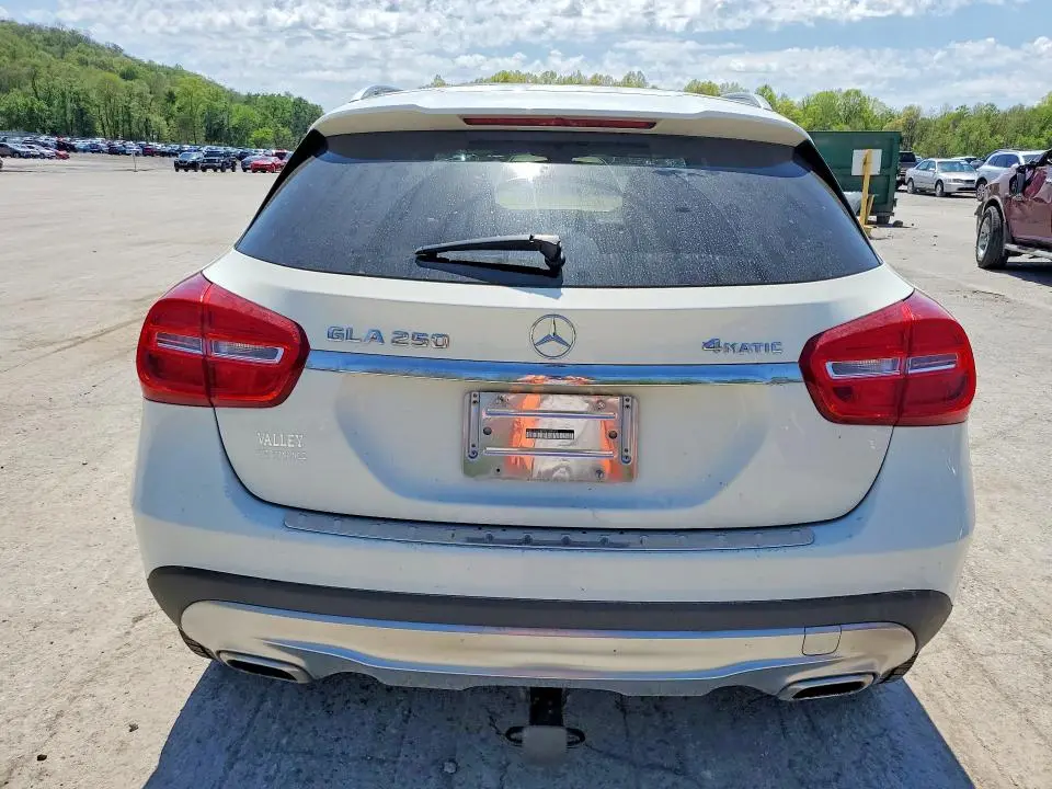 2015 MERCEDES-BENZ GLA 250 4MATIC  
