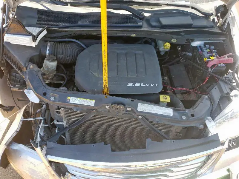 2012 CHRY TOWN & COU   