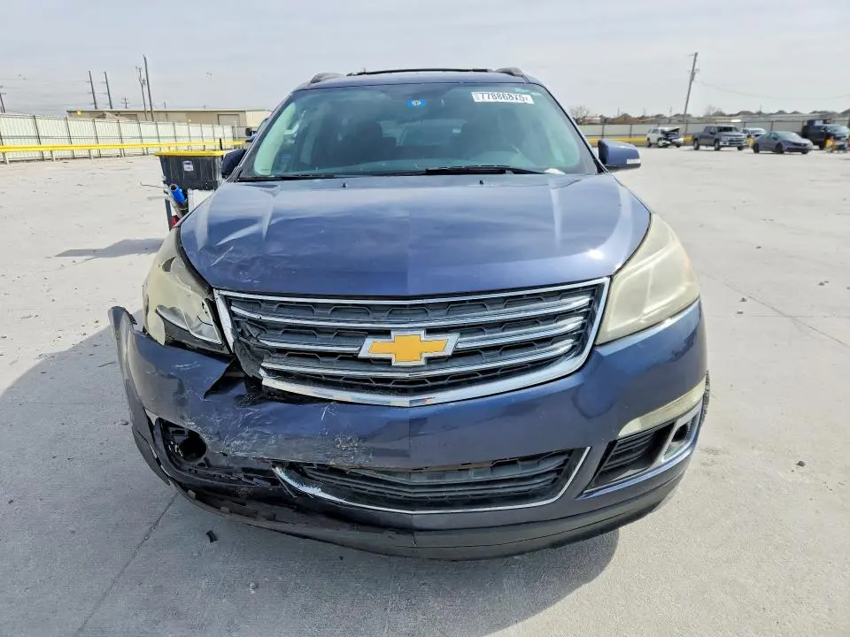 2014 CHEVROLET TRAVERSE LT  