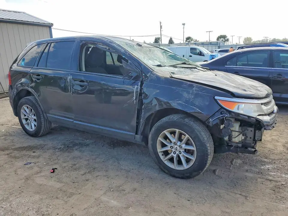 2013 FORD EDGE SE  