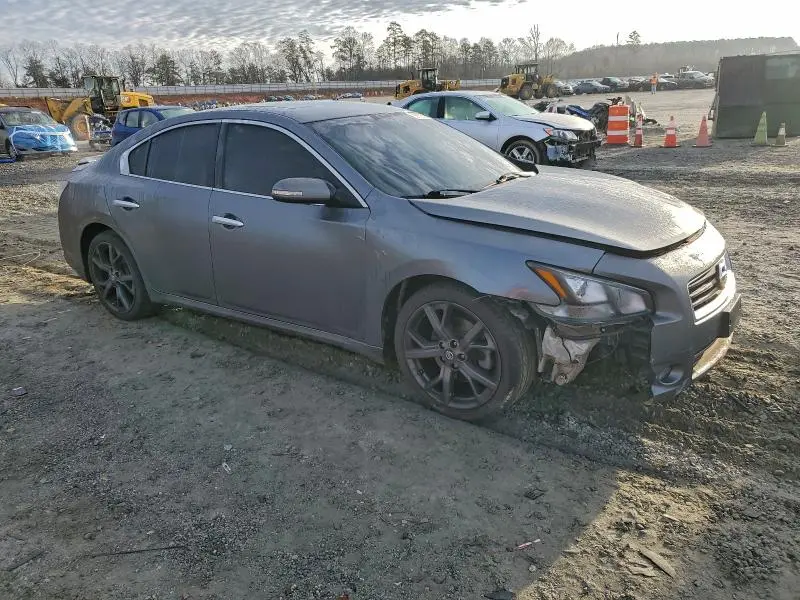 2014 NISSAN MAXIMA S  