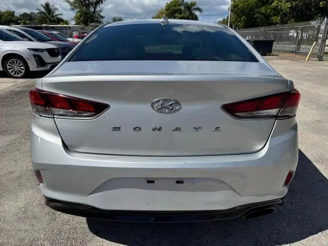 2018 HYUNDAI SONATA SPORT  